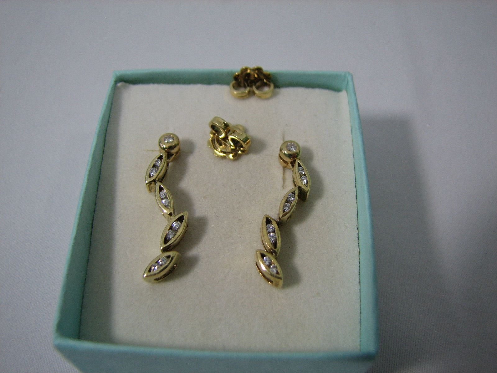 14k Gold 16 Diamond Swivel Earrings Heavy Duty Friction Backs Estate Clearance