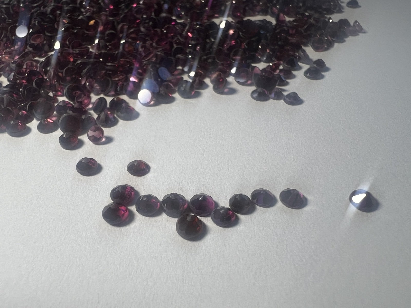 Old Fashioned Cut Garnets Round Utopia Art Deco Bohemian Replacement Discounts
