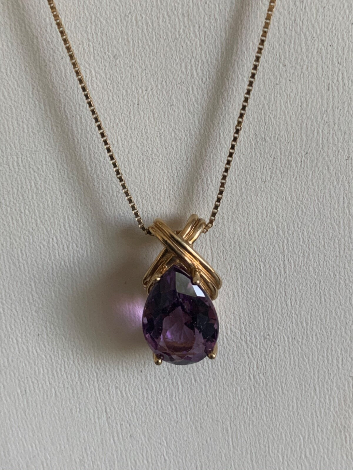 Amethyst Solitaire Pendant w/26” Gold Chain February Birthstone Estate Sale