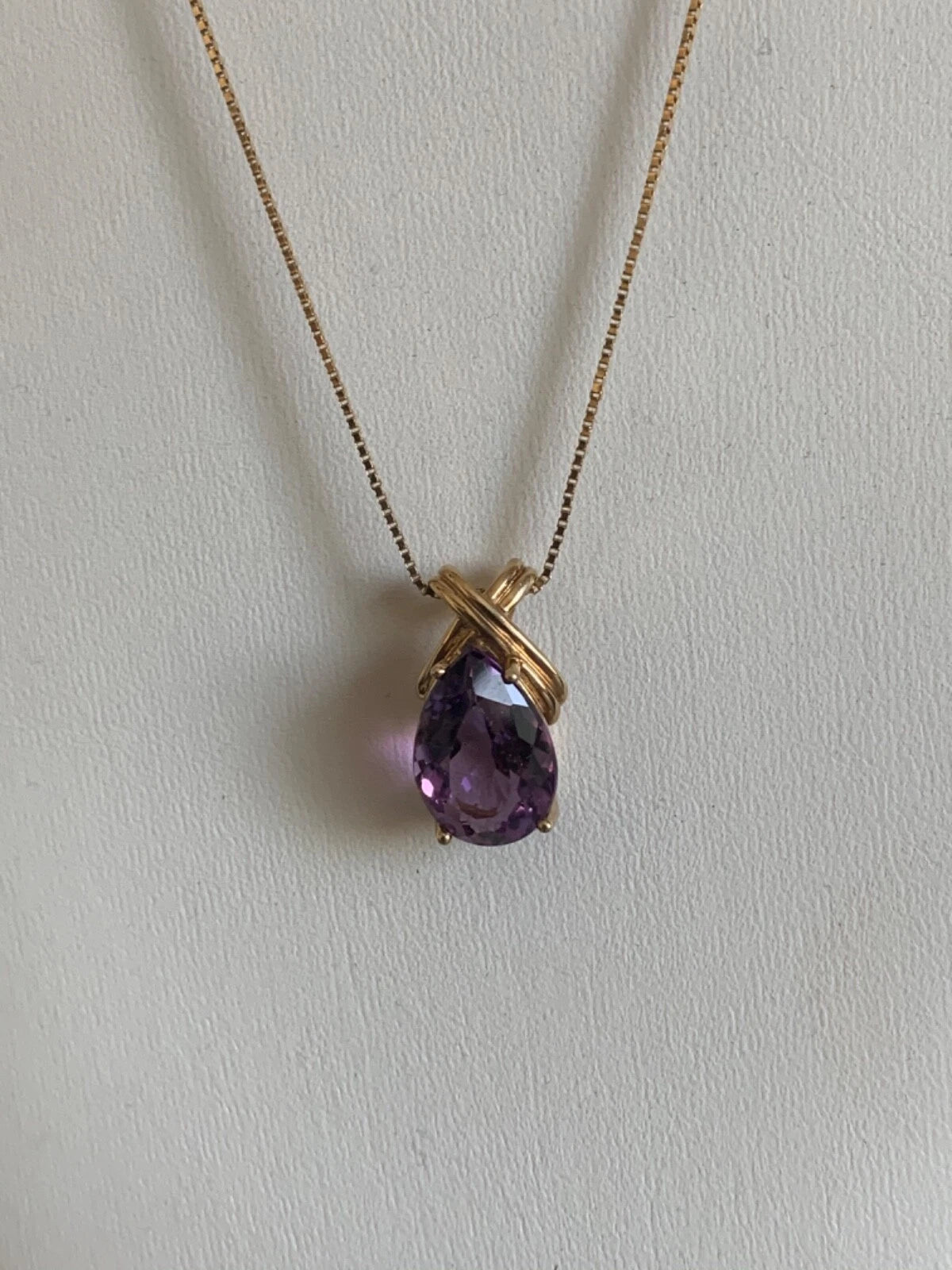 Amethyst Solitaire Pendant w/26” Gold Chain February Birthstone Estate Sale
