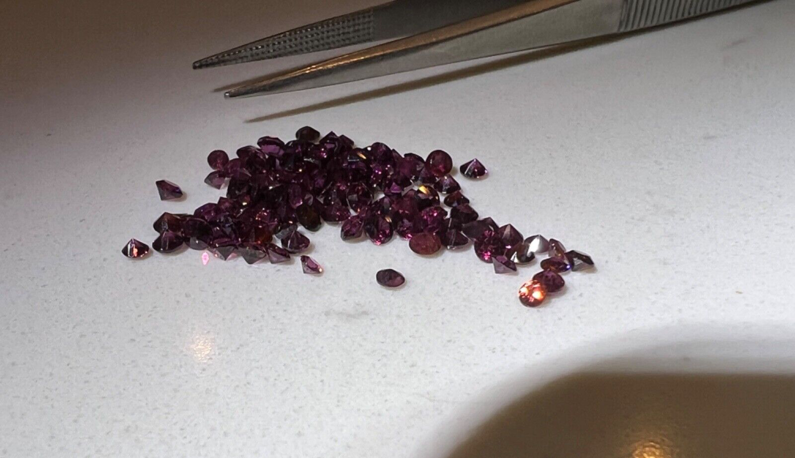 Garnets Rose Cut Red Round Old-Fashioned Rhodolite 100+pcs 7.50ct Melee 2mm SALE