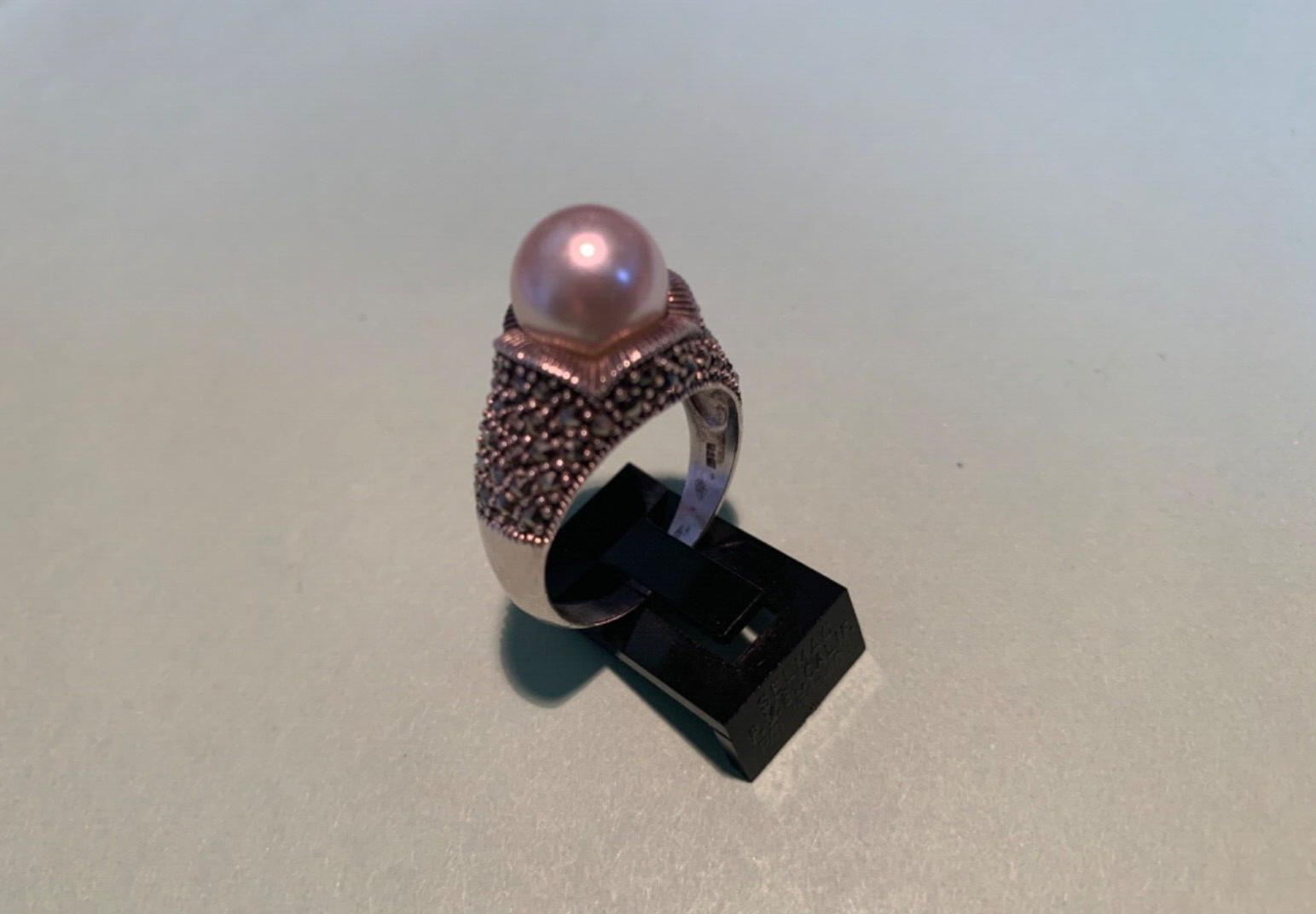 Sterling Silver Ring w/ Natural Pearl