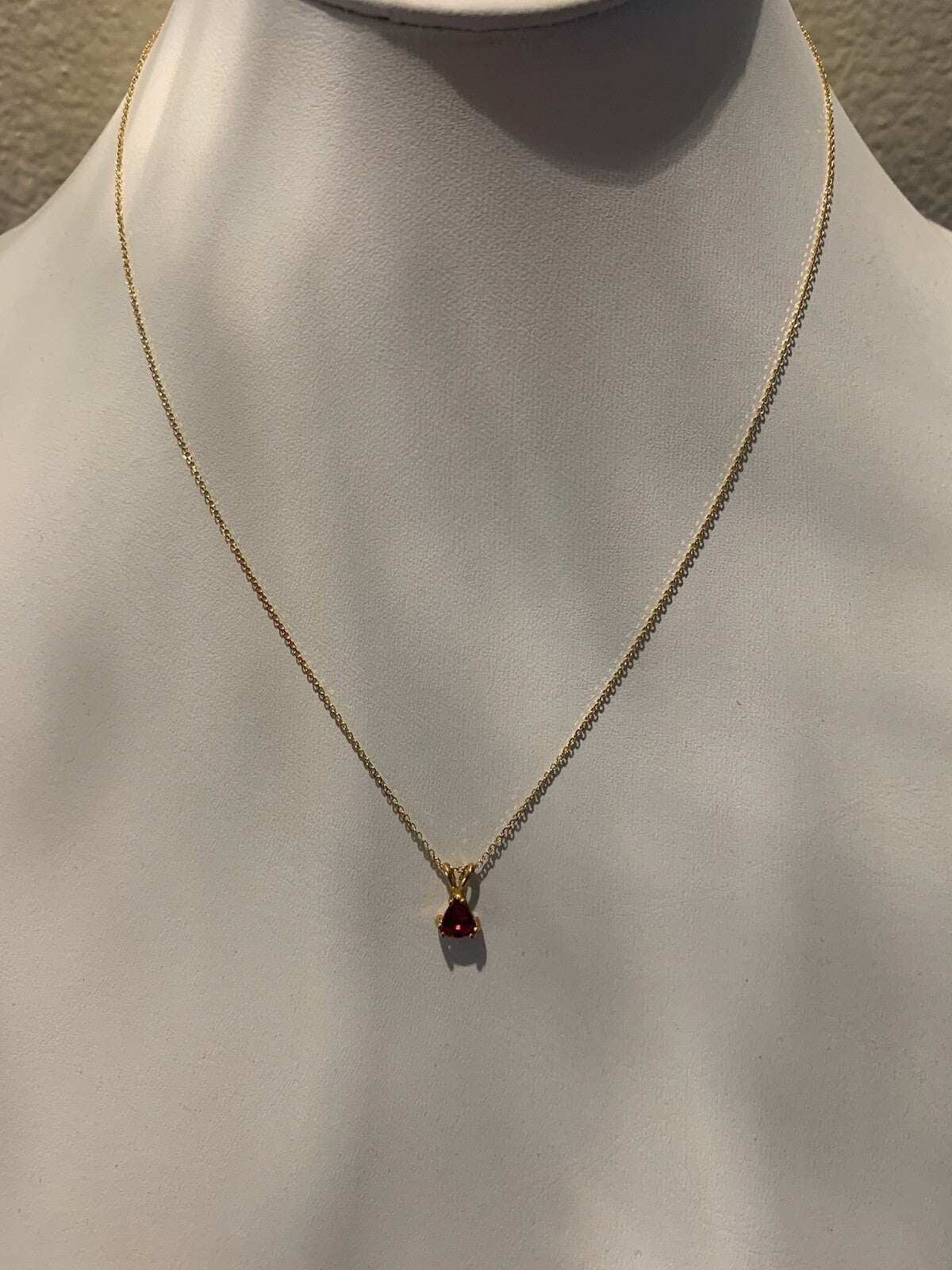 Very Pink Sapphire Pendant 14kt Yellow Gold Chain Ready to Wear Unique Triangle