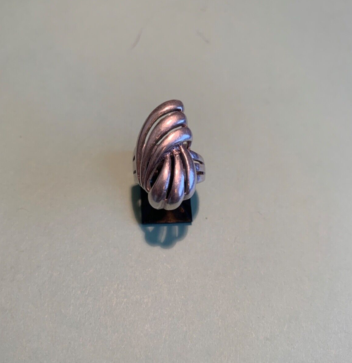 Sterling Silver Ladies Ring Wave Love Knot Pattern Pinky Bling MAKE US A OFFER